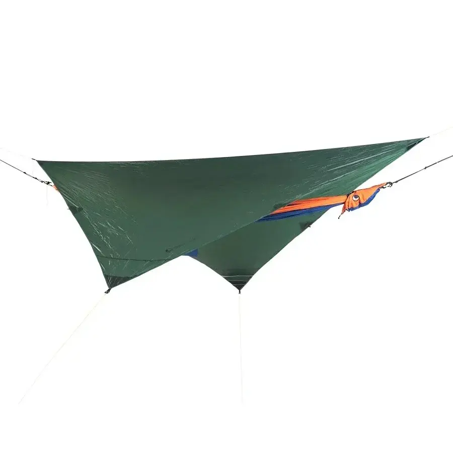 Ticket to the Moon Lightest Tarp i grønt – ultralett kvadratisk tarp i 20D sil-nylon